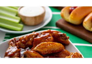 My Secret Crispy Buffalo Wings Recipe Will Upgrade Every Summer Party