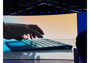 The Surface Pro Flex is Microsoft's revamped keyboard for 2-in-1s