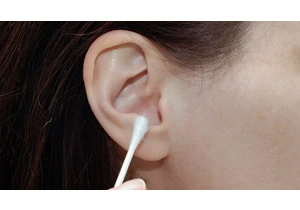 You Shouldn't Be Using Q-Tips in Your Ears. Here's How to Clean Your Ears the Right Way