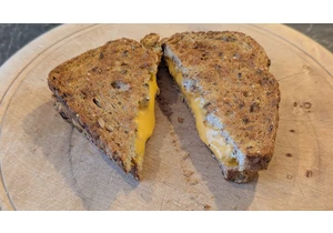 No More Greasy Stovetops: Here's the Best Way to Make a Crispy Grilled Cheese