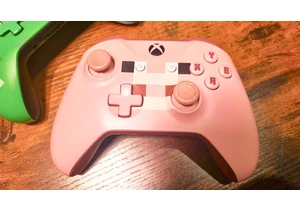  PSA: You might have some money on your hands if you have the rare Xbox Minecraft Pig Controller 