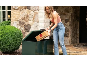 The New Home Hack Stopping Porch Pirates in Their Tracks