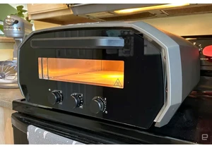 The Ooni Volt 12 pizza oven is 30 percent off right now