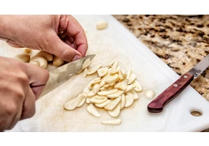 7 Kitchen Tools That Can Become Unsafe With Age