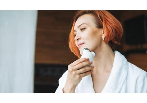Microcurrent Devices: Do They Work and Are They Worth the Cost? We Asked Dermatologists