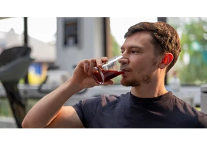 Beetroot juice lowers blood pressure in older people by changing oral microbiome