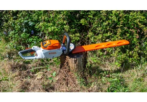 Stihl HSA 60 Battery Hedge Trimmer Review