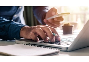  The end of laptops at work? Desktop as a service is now cheaper and easier to run, reports claim 
