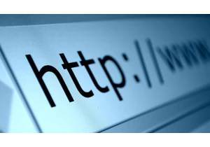 Tech support scammers are forcing their fake phone numbers into real webpages