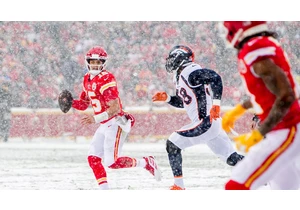 Netflix Will Stream Two NFL Games This Christmas Day     - CNET