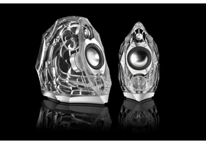 My 15-year-old PC speakers are absurd. Here’s why I still love them