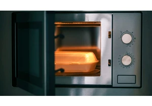 Don't Put Your Takeout Containers in the Microwave. Here's Why
