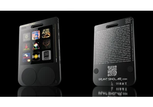 Nephew of the ZX Spectrum inventor has created a handheld Raspberry Pi console the size of a gift card — GamerCard features 4-inch square IPS screen and pre-loaded arcade games