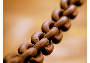 An optimizing compiler doesn't help much with long instruction dependencies