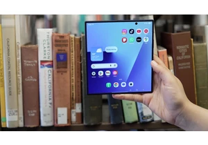 Galaxy Z Fold 7 Review: Samsung Finally Nailed the Foldable video
