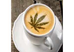 Je káva dopovaná CBD jen marketingový trik?