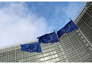 Apple details new fee structures for App Store payments in the EU