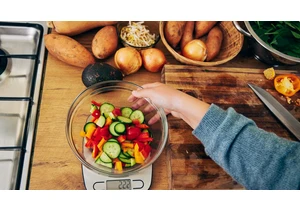 I Asked Pro Chefs: What Are the Biggest Kitchen Blunders Most Home Cooks Make?