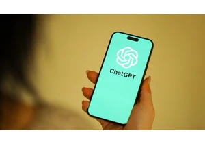  ChatGPT reigns sovereign in the AI chatbot market share as Microsoft Copilot catches up on Perplexity 