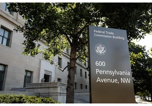 Appeals court reinstates fired Democratic FTC commissioner