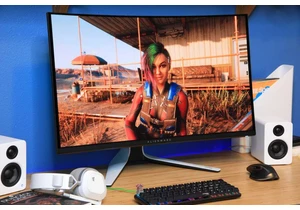 Get $415 off an Alienware 4K OLED gaming monitor