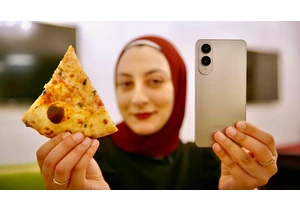 Is the Galaxy S25 Edge Slimmer Than a Slice of Thin-Crust Pizza?