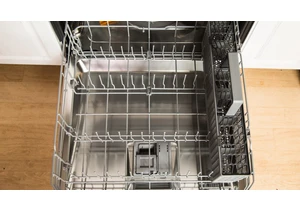 You Really Shouldn't Use Vinegar to Clean Your Dishwasher
