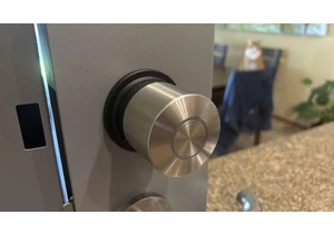 This Metallic Smart Lock Has Arrived in the US to Dethrone Other Retrofits: I Think It Has a Shot
