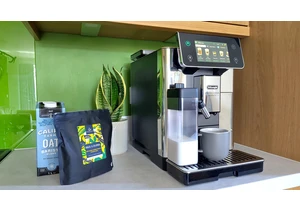 The De'Longhi Primadonna Aromatic is an espresso machine with a personality, and after one week we're already best friends