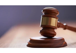 Scammers Are Using Fake Lawyers and Court Dates to Steal Immigrants' Money. Here's What to Look Out For