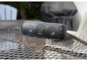 I punished this Bluetooth speaker for a year. It just won’t die