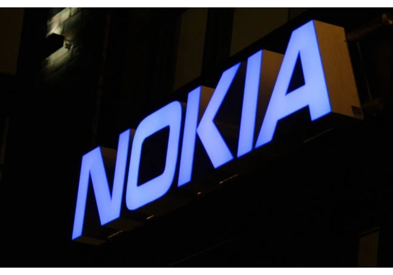 Open, free, and ignored: the afterlife of Symbian