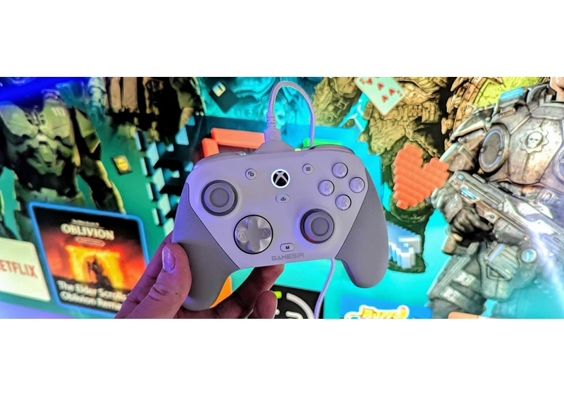  This would be my favorite wireless controller of all time if it wasn't STILL wired-only on Xbox — but that could actually change 