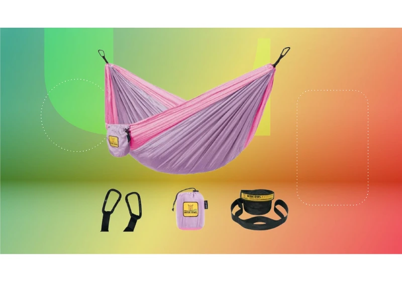 Save Up to 52% on a Wise Owl Hammock at Amazon for a Limited Time