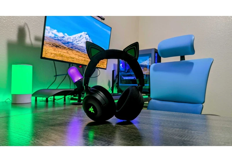 With all the RGB lights you want and great sound quality to boot, this is ALMOST the only gaming headset I need