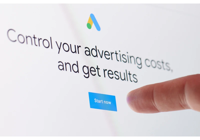 Google Ads Automatically Created Assets Available In 8 Languages via @sejournal, @kristileilani
