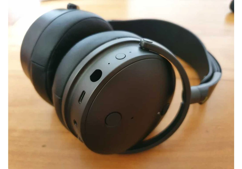 Audeze Maxwell Wireless review: A premium gaming headset for audiophiles