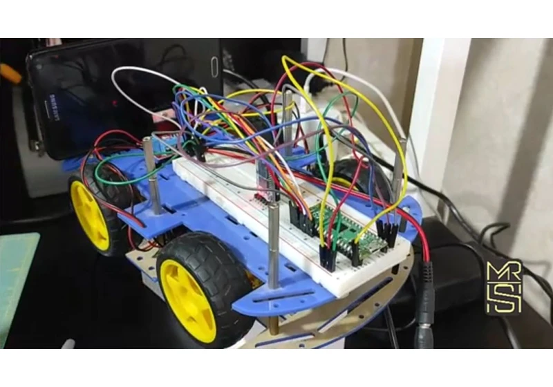 Raspberry Pi Pico Powers Surveillance Robot with LabVIEW Interface