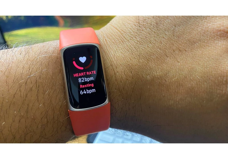 Catch these four Fitbit deals in time for a New Year's fitness resolution
