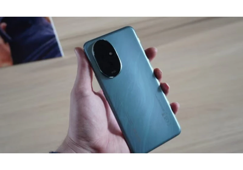 The Honor 200 is currently at its lowest ever price on Amazon