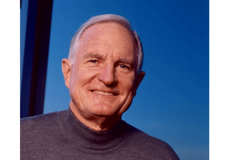 Former Intel CEO Barrett says customers should bail out Intel