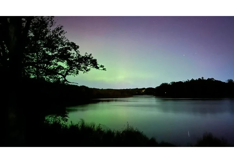 The Aurora Borealis Is Back: These 18 States Have a Chance to See It Tonight