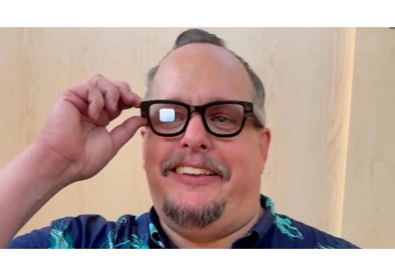Google's Android XR Smart Glasses video