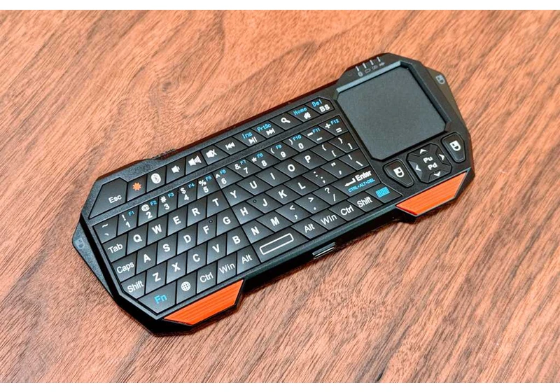 I solved my TV streaming problems with this $30 keyboard
