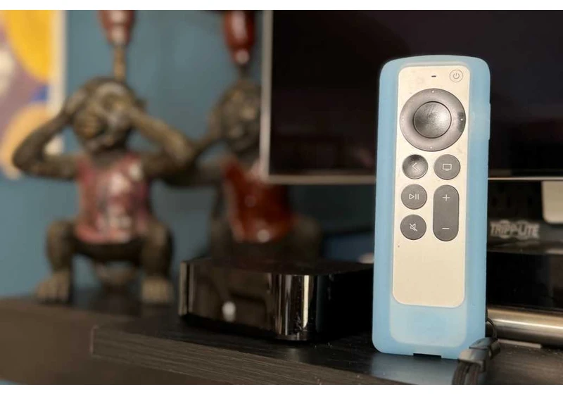 73&Sunny GripStand review: The remote-control case you didn’t know you needed