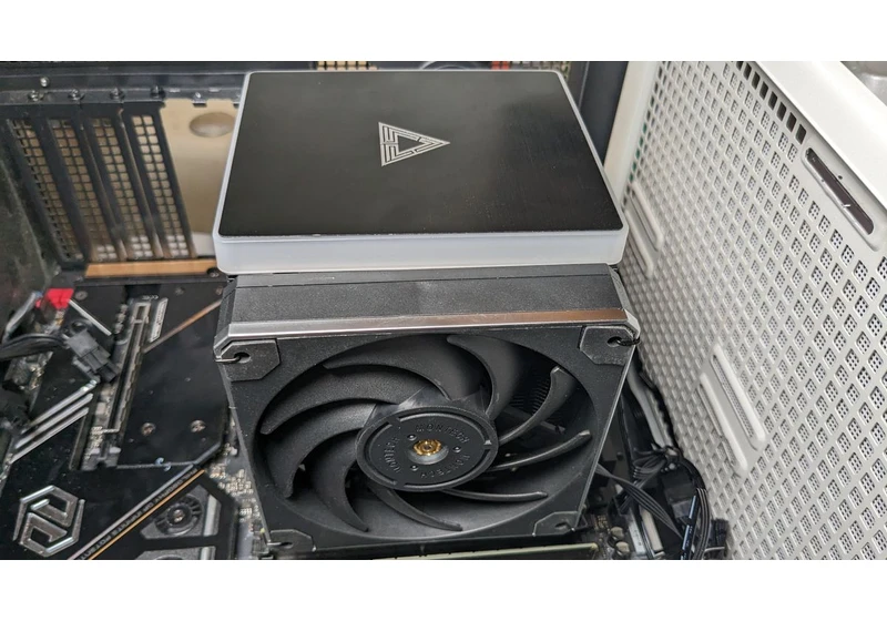 Montech Metal DT24 Premium Review: Impressive Ryzen 7000 Performance