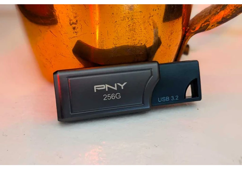 PNY Pro Elite V2 review: This flash drive hides a fast, spacious SSD