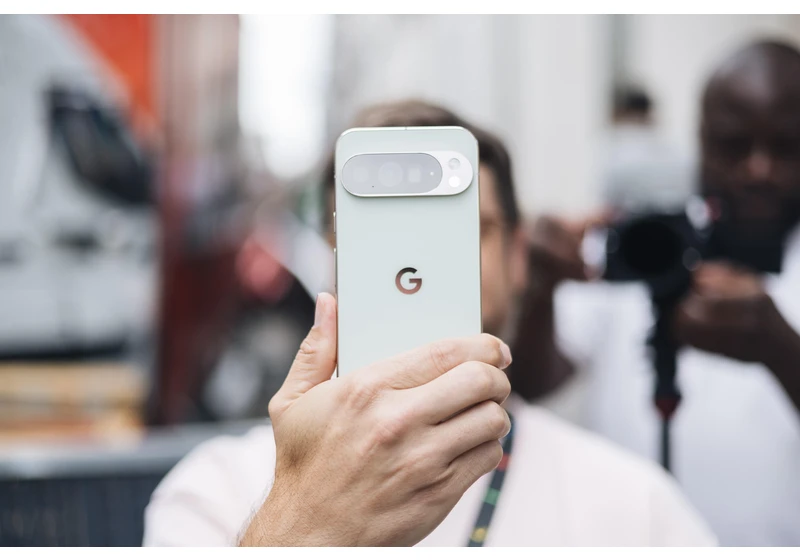 The Pixel 10 Pro XL Goes to Paris: Out of Hundreds of Photos, These Are My Favs