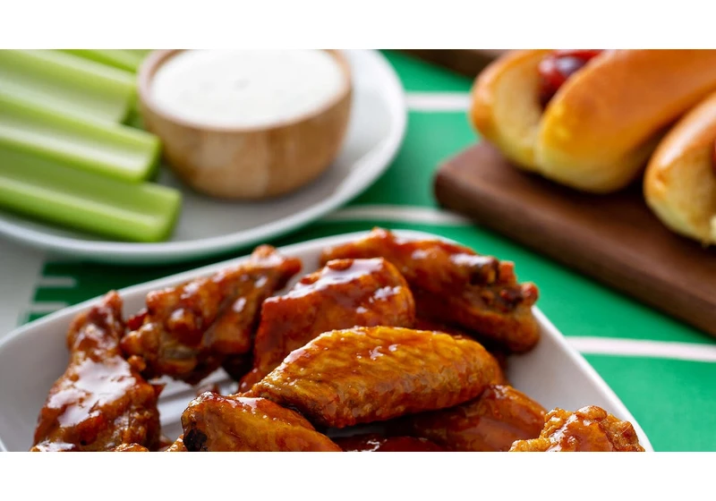 My Secret Crispy Buffalo Wings Recipe Will Upgrade Every Summer Party