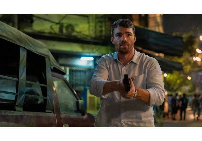 The Night Agent season 2's first five minutes have been released early, and Gabriel Basso's Peter Sutherland is forced to flee when a job goes awry
